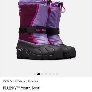 Sorel Youth Purple and Black Winter Boots